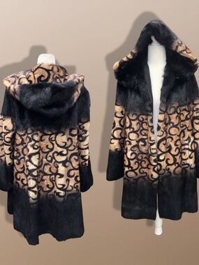 Hooded Mink Luxury Coat Leather with Dyed Design